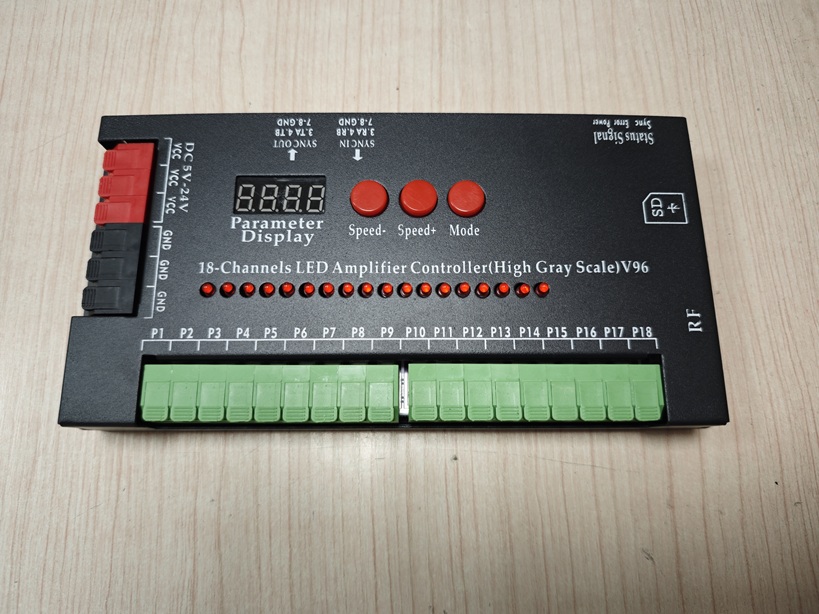 18·�߲ʵ�ɫ������
